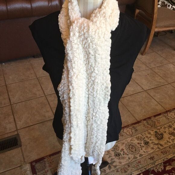 HOMEMADE HAND Knit Scarf! - Picture 2 of 8